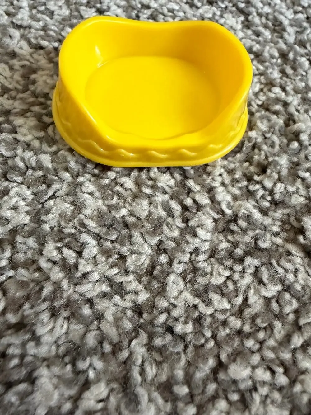 Barbie Dreamhouse Yellow Pet Bed Replacement Accessory Plastic Dog Cat Bed DVX60